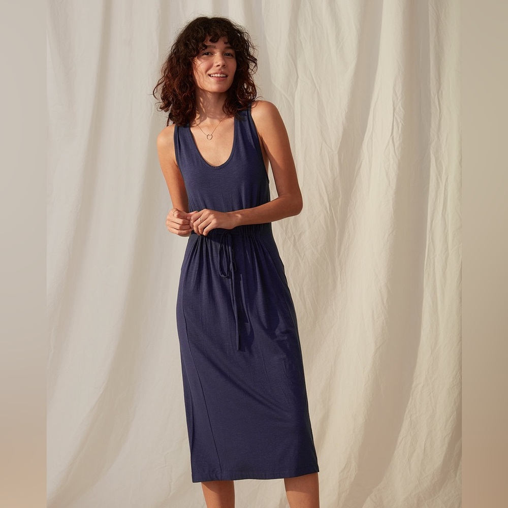 NWT Grey State Edan Dress in Heathered Navy